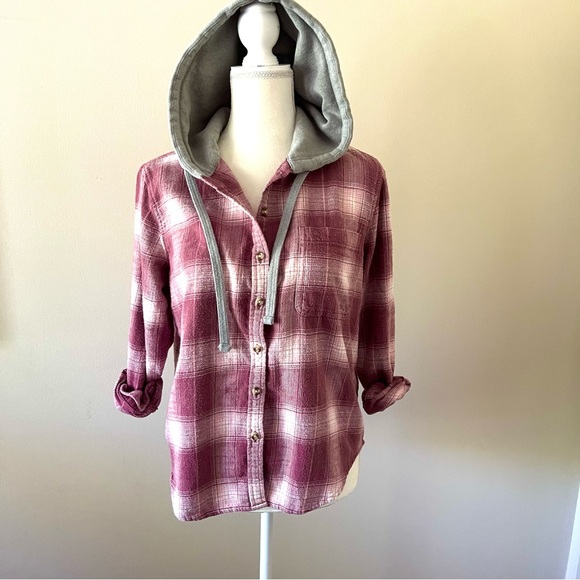 Women’s Lucky Brand flannel shirt with hoodie! Size S - Picture 4 of 7